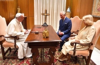 Hoàng tử Charles và Công Tước Camilla yết kiến Đức Thánh Cha Phanxicô